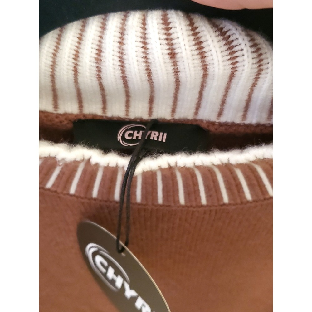 NEW Chyrii Women's Oversized Brown Stitched Cozy Sweater Size‎ SMALL - Picture 5 of 9